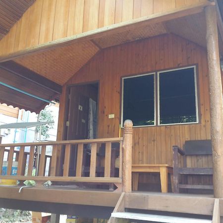 Save Bungalows Ko Tao Bagian luar foto